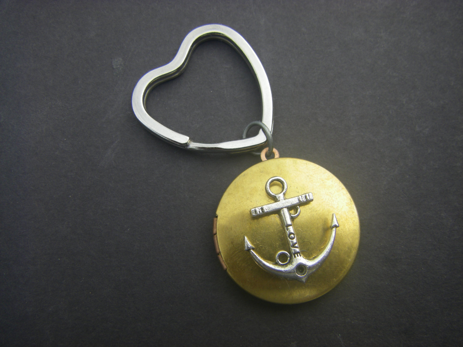 Love Anchor Locket keyring keychain